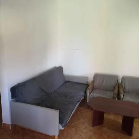 In - Balaton 33973 גיינסדיאס