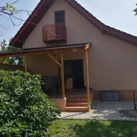 In Gyenesdias/balaton 33973