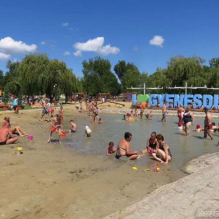 In Gyenesdias/balaton 33973 Holiday home
